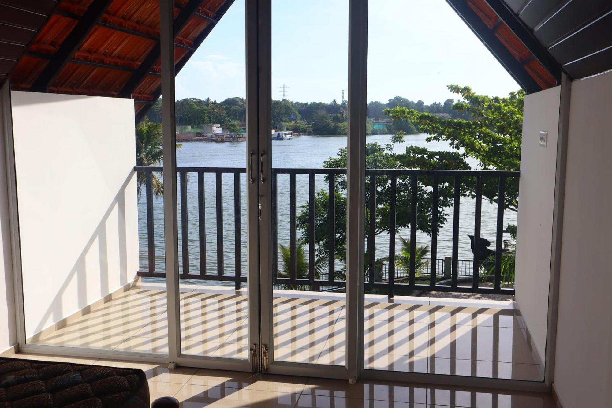 Ripples Backwater Resort, 콜람 외부 사진